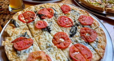 Nick's Pizza and Pub