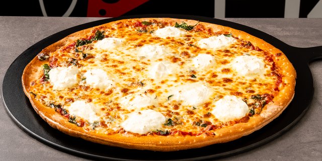 Gluten-Free Ricotta Spinach Pizza