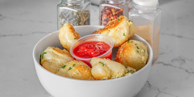 Garlic Knots