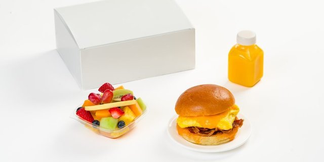 Breakfast Box 3