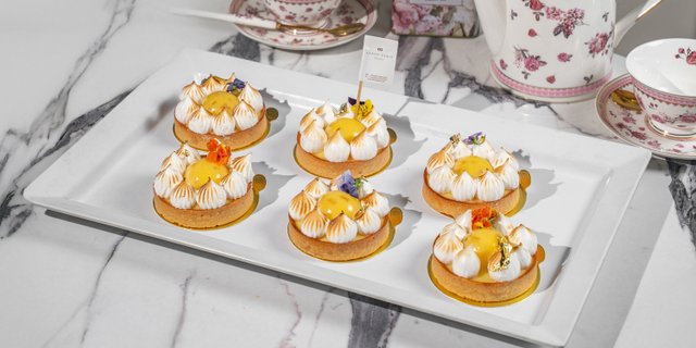 Lakon Half Dozen Lemon Tarts
