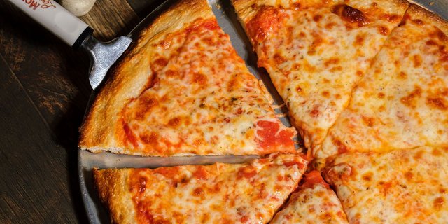 Gluten-Free Classic Pizza Package