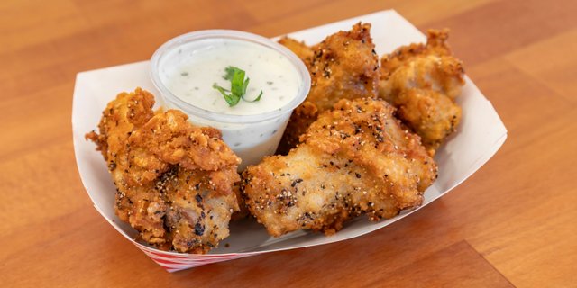 Spicy Salt & Pepper Wings