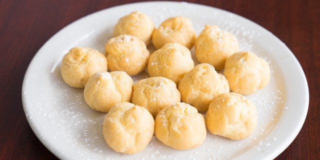 Mini Cream Puffs