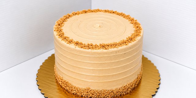 Cookie Butter Cake