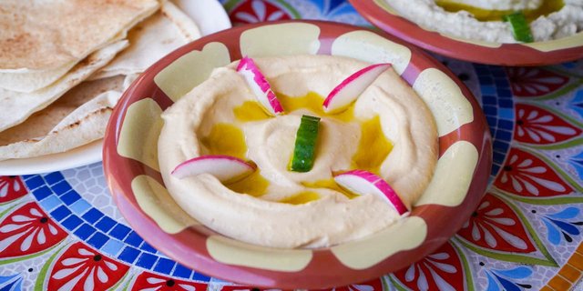 Hummus
