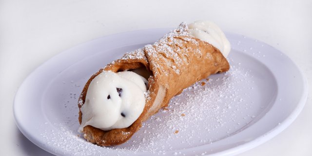 Cannoli