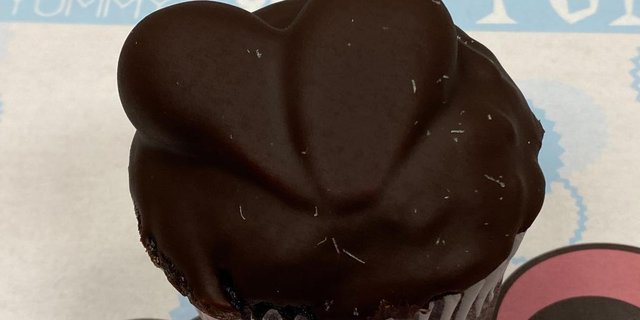 Grumpy Cake Cupcake