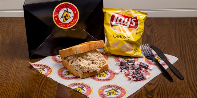 Box Lunch w/ Chips