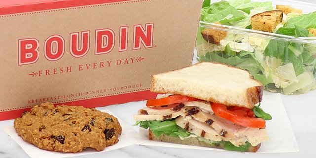 Gluten Friendly Half Sandwich & Greens Box