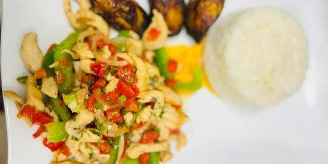 Pollo A La Juliana