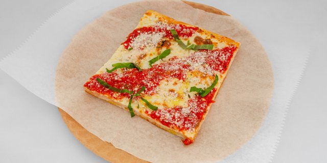 Grandma Pizza