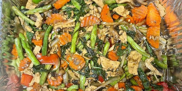 Basil & Hot Pepper Entree