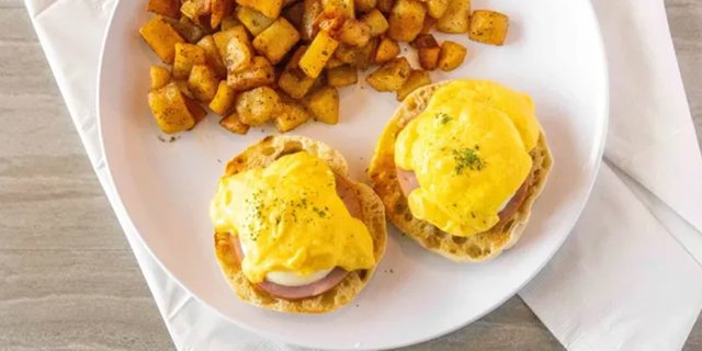 Eggs Benedict