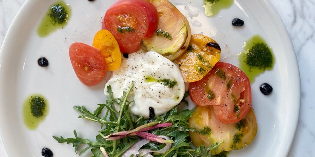 Burrata + Tomatoes w/ Pesto