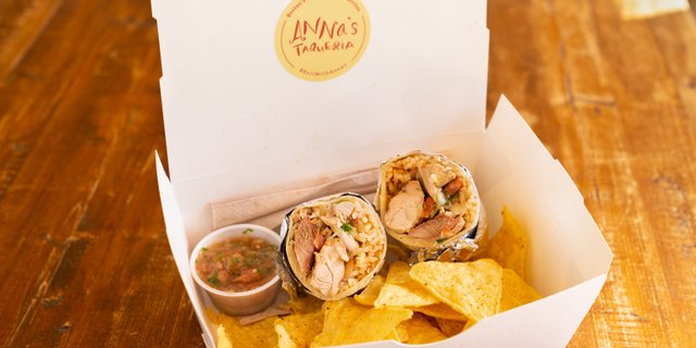 Burrito Bundle (Chips & Salsa)