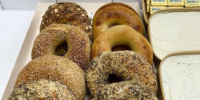 Bagels & Schmears