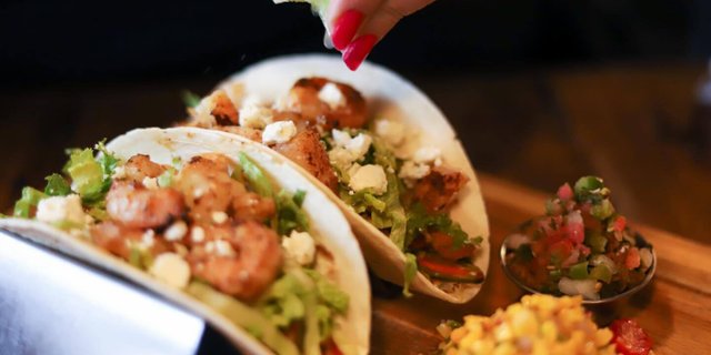 Crispy Shrimp Tacos