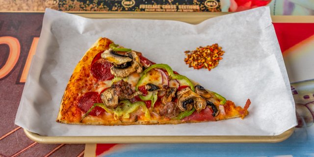 Supremo Pizza