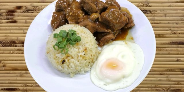 Pork Adobosilog