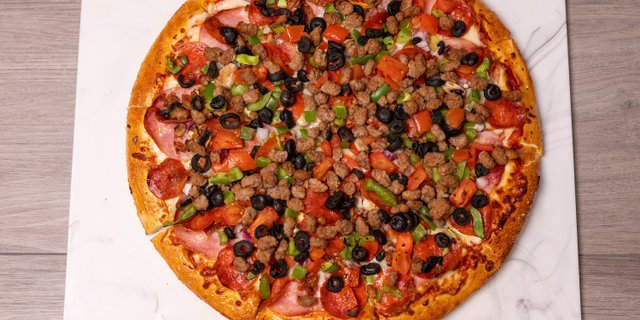 Ultimate Pizza