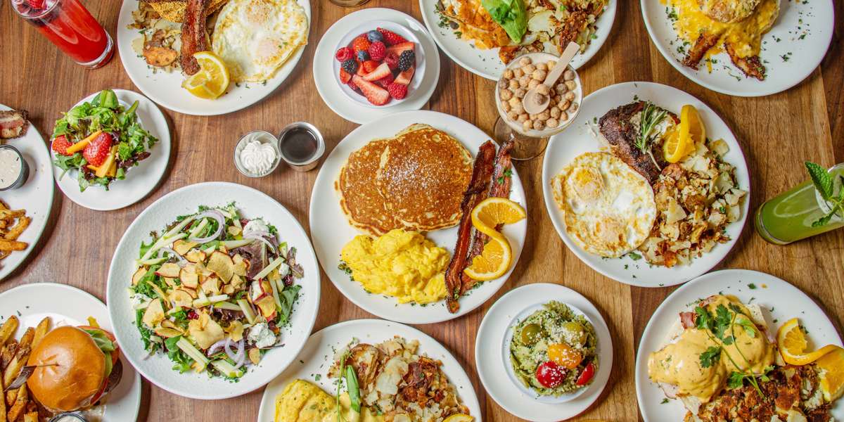 Plums Cafe