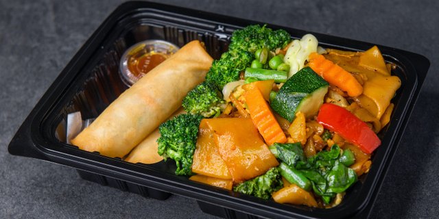 Vegetable Pad See Ew Boxed Lunch