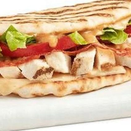 CHIPOTLE CHICKEN CLUB