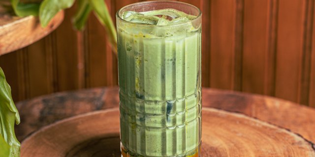 Mango Oat Matcha Fresca Milk Tea