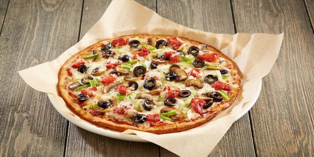 Individually Packaged Gluten-Free Vegetarian Pizza