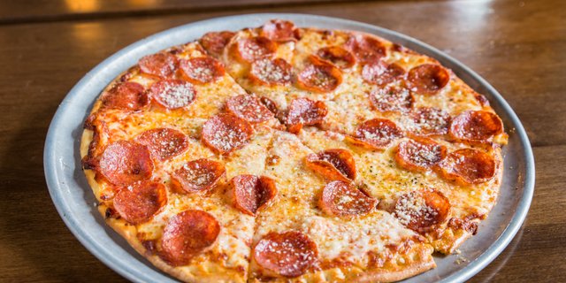 Pepperoni Thin-Crust Pizza