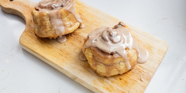 Large Sweet Pastry Box