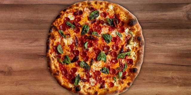 19" Hornet Pizza