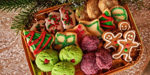 Medium Christmas Cookie Platter