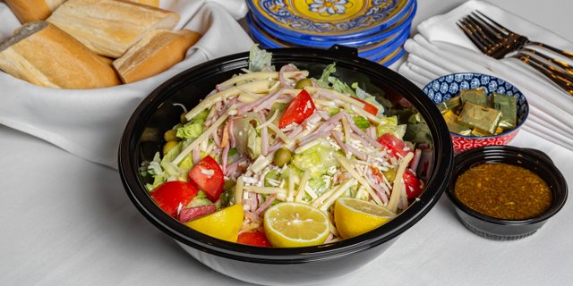 Columbia's Original "1905" Salad