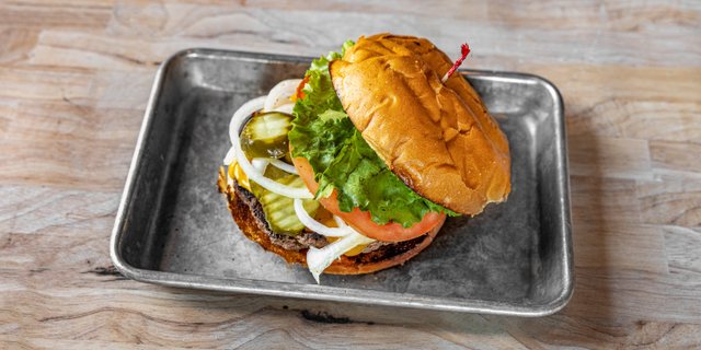 Cheeseburger Boxed Lunch
