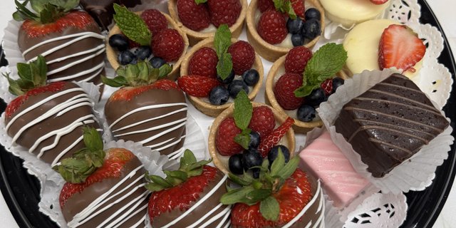 Specialty Dessert Platter