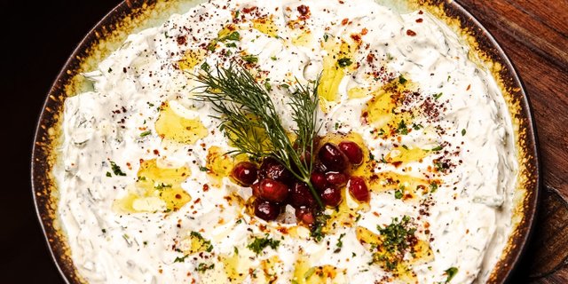 Tzatziki With Pita Bread
