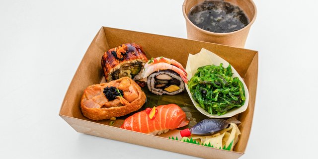 Classic Sushi Box