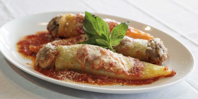 Stuffed Banana Peppers