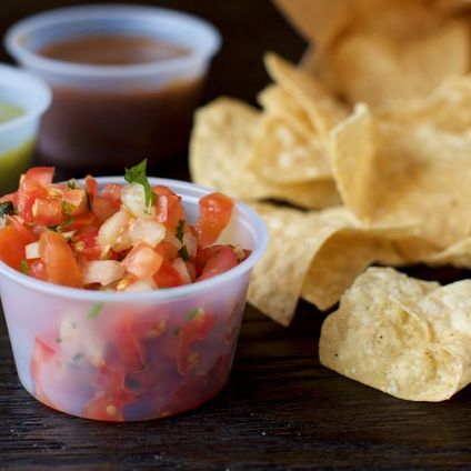 Salsa & Chips