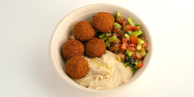 Falafel Hummus Salad