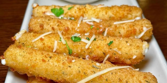 Mozzarella Sticks Platter