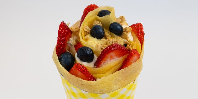 Berries Parfait Crepe