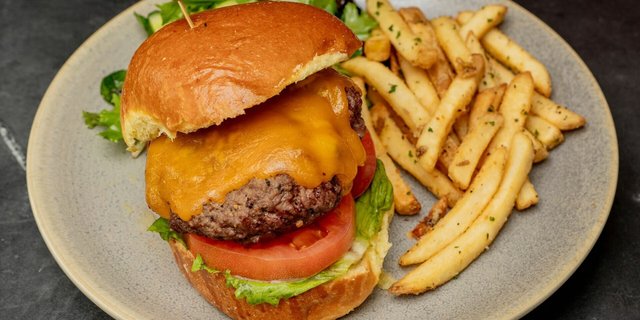 Cheeseburger