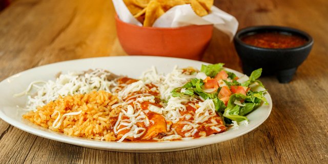 2 Enchiladas Meal