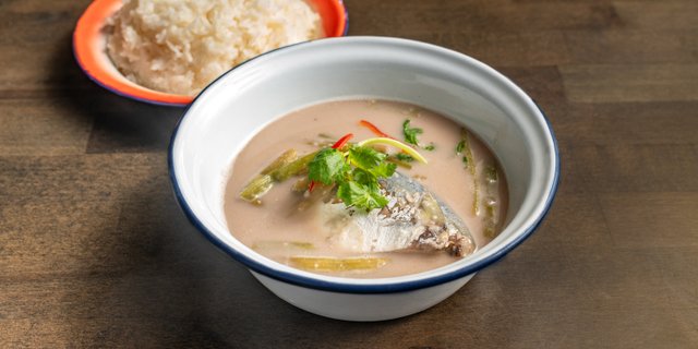 Tom Kati Sai Bua