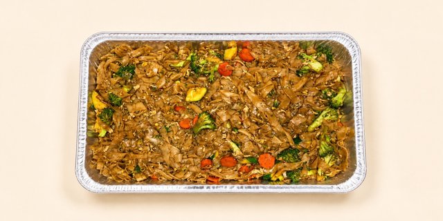 Pad See Ew Tray