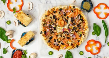Shan Tandoori Pizza