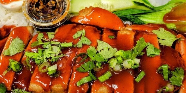 Thai Veggie-Meat On Rice